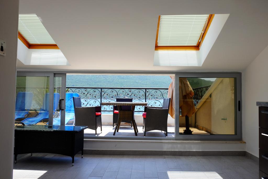 Apartment Sm Herceg Novi Eksteriør bilde